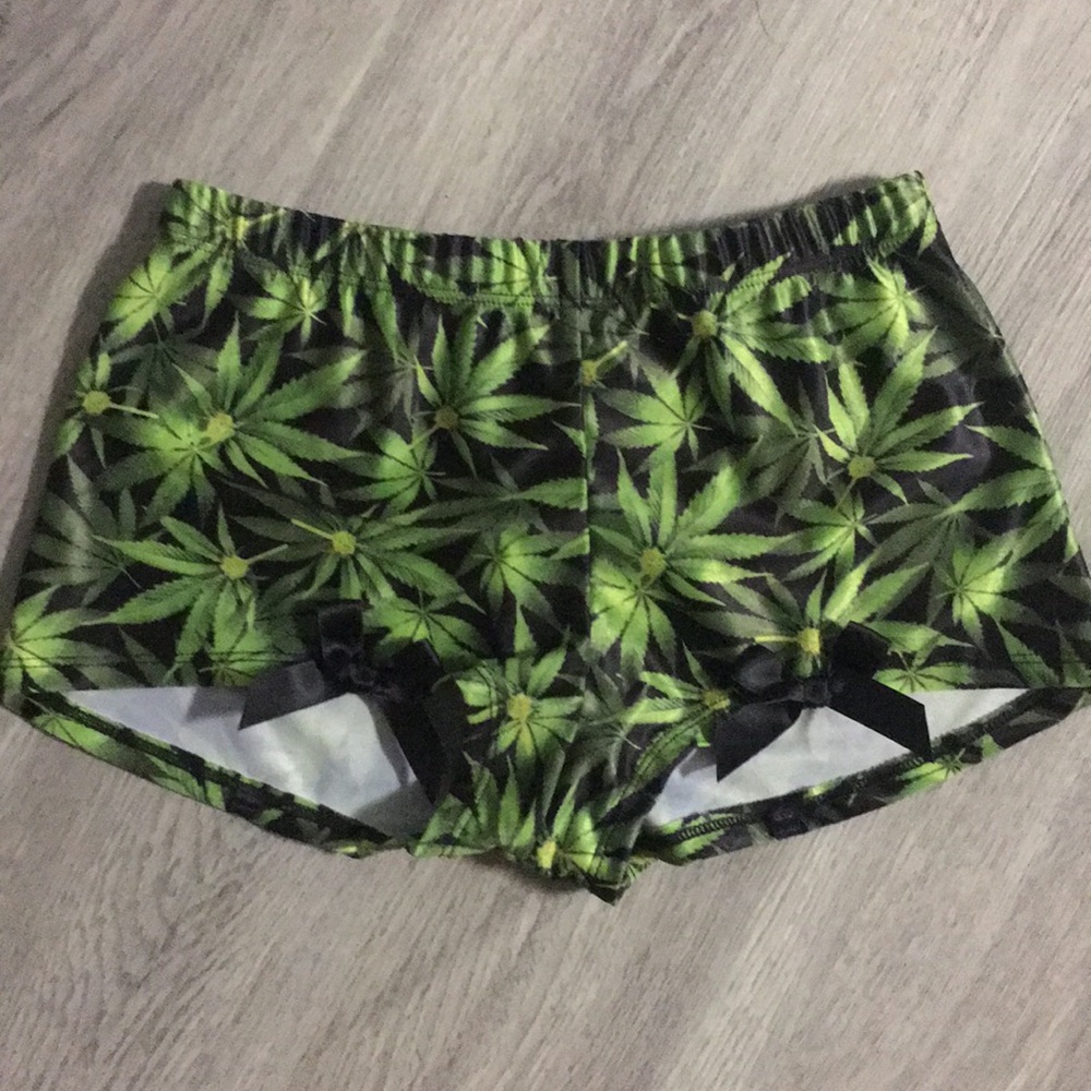 MaryJane Booty Shorts
